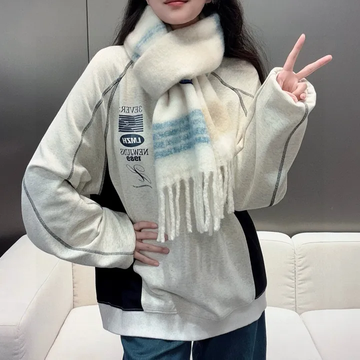 スーパーコピー ヴィヴィアン・ウエストウッド マフラー