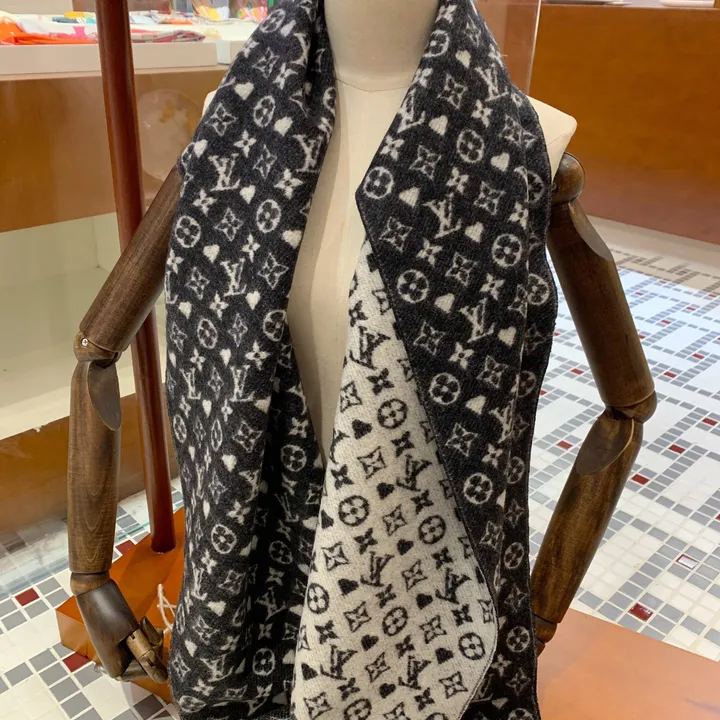 スーパーコピー ルイヴィトン マフラー