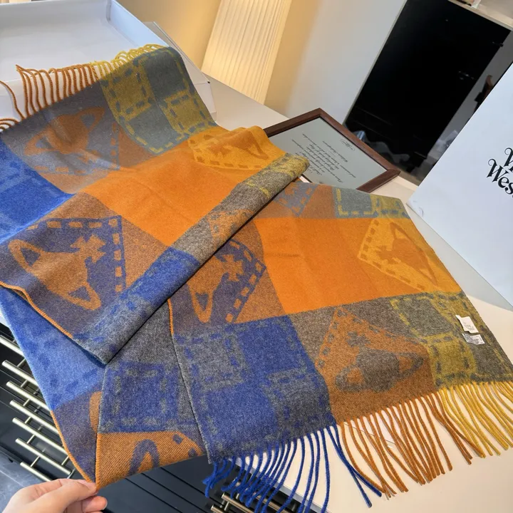 スーパーコピー ヴィヴィアン・ウエストウッド マフラー