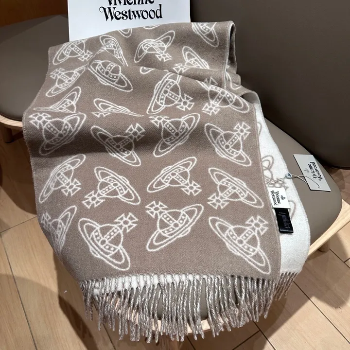 スーパーコピー ヴィヴィアン・ウエストウッド マフラー