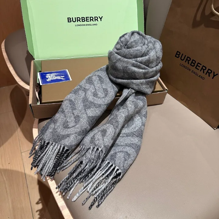 スーパーコピー バーバリー ス マフラー