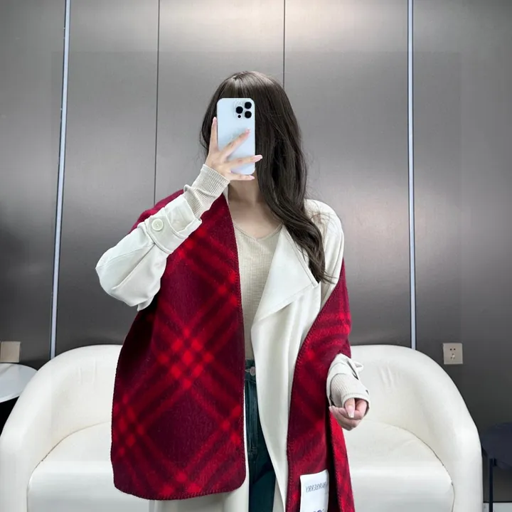 スーパーコピー バーバリー ス マフラー