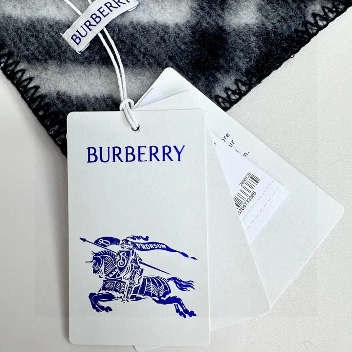 スーパーコピー バーバリー ス マフラー