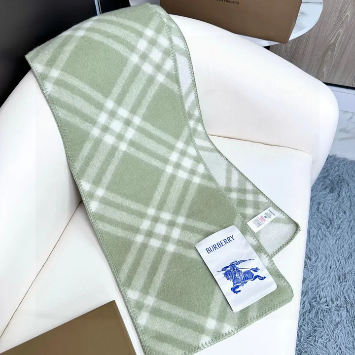 スーパーコピー バーバリー ス マフラー