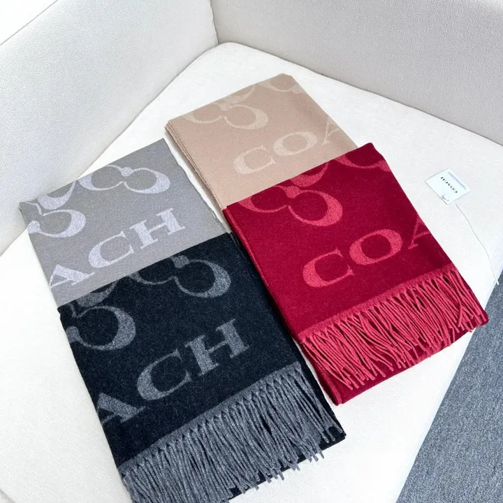 スーパーコピー コーチ マフラー