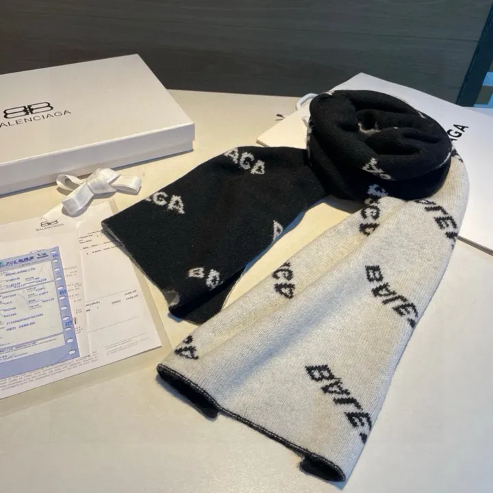 スーパーコピー バレンシアガ マフラー