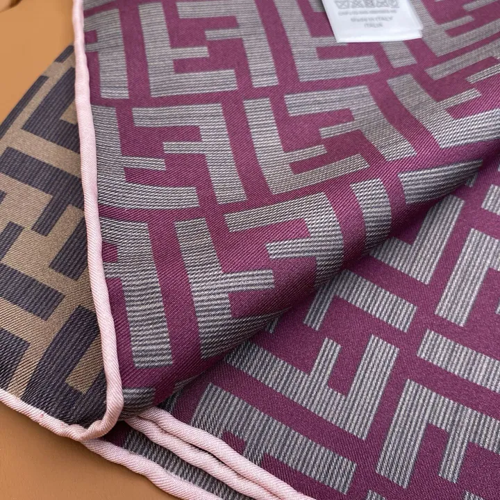 スーパーコピー フェンディ マフラー