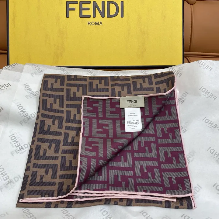 スーパーコピー フェンディ マフラー