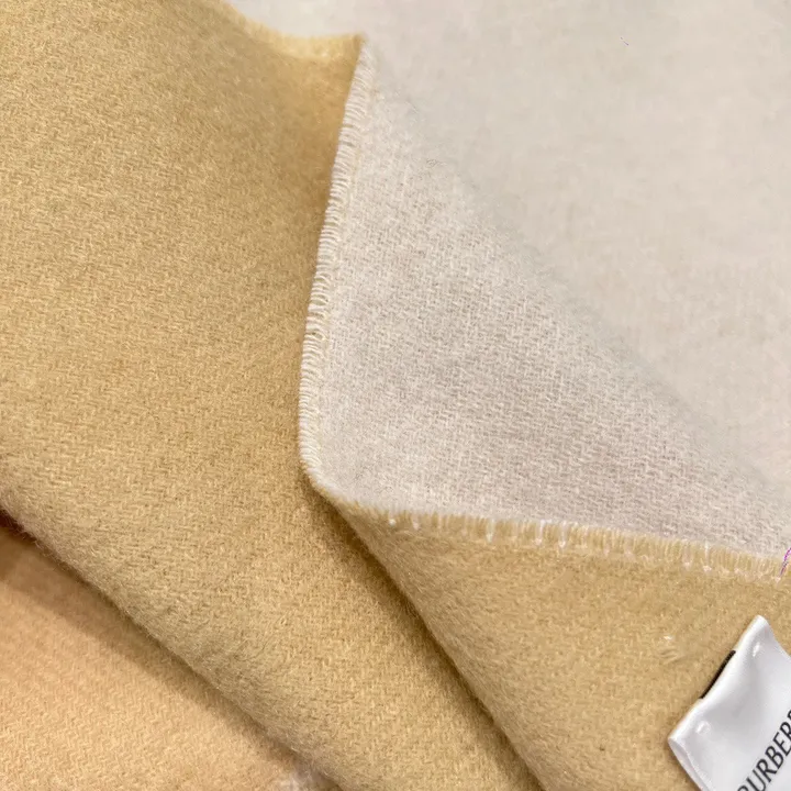 スーパーコピー バーバリー ス マフラー