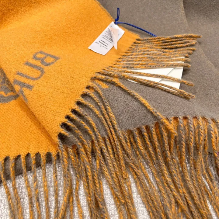 スーパーコピー バーバリー ス マフラー