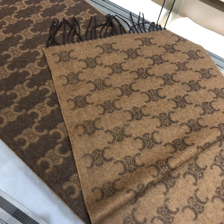 スーパーコピー セリーヌ マフラー