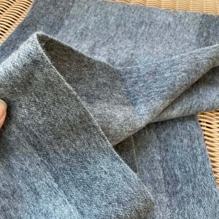 スーパーコピー フェンディ マフラー