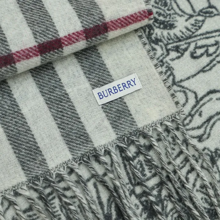 スーパーコピー バーバリー ス マフラー