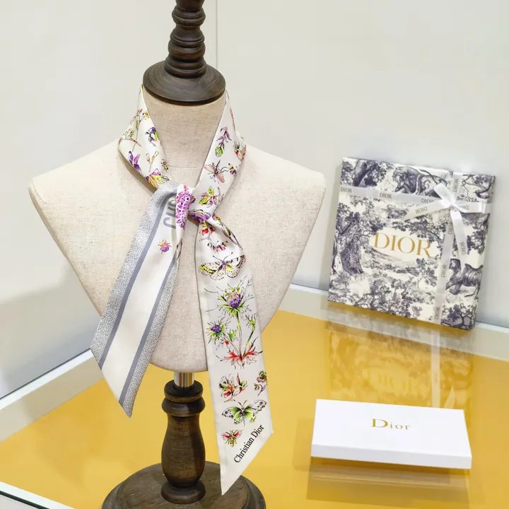 スーパーコピー ディオール マフラー