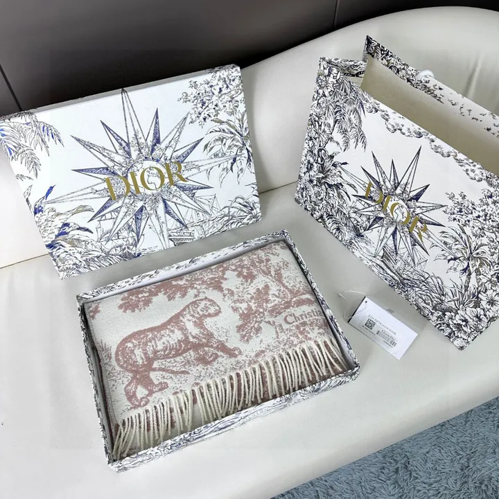 スーパーコピー グッチ マフラー