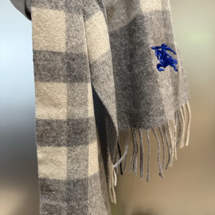 スーパーコピー バーバリー ス マフラー