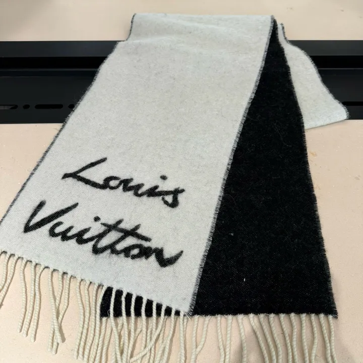 スーパーコピー ルイヴィトン マフラー