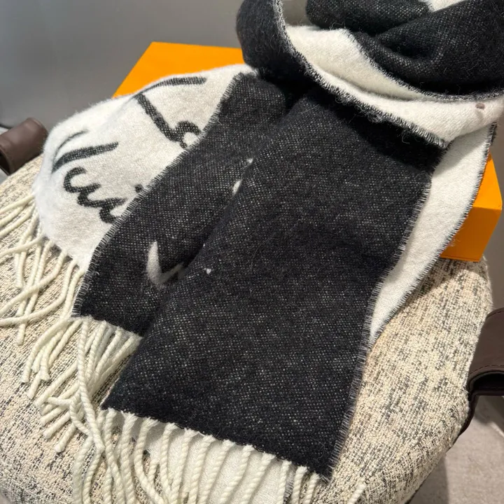 スーパーコピー ルイヴィトン マフラー