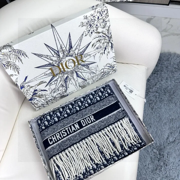 スーパーコピー ディオール マフラー