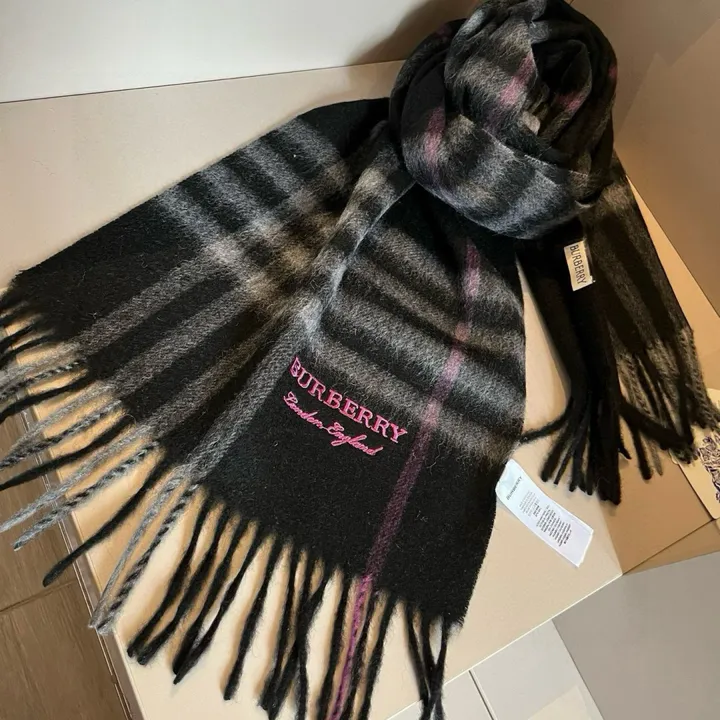 スーパーコピー バレンシアガ マフラー