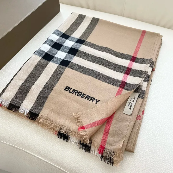 スーパーコピー バーバリー ス マフラー