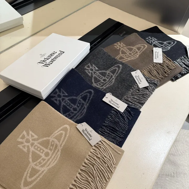 スーパーコピー ヴィヴィアン・ウエストウッド マフラー