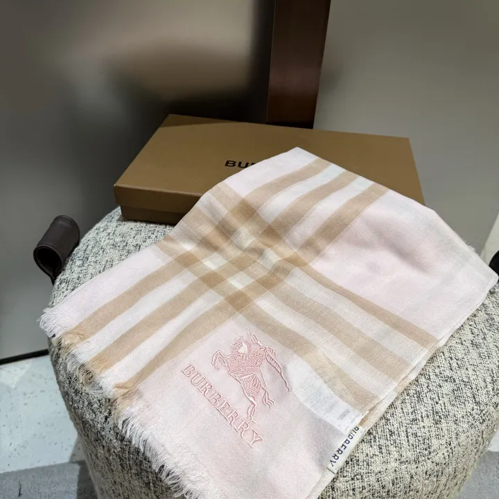 スーパーコピー バーバリー ス マフラー