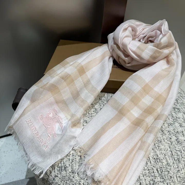 スーパーコピー バーバリー ス マフラー