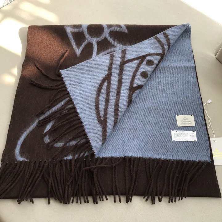 スーパーコピー ヴィヴィアン・ウエストウッド マフラー