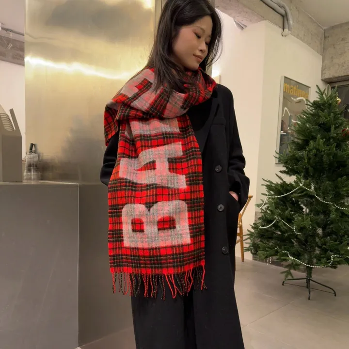 スーパーコピー バレンシアガ マフラー