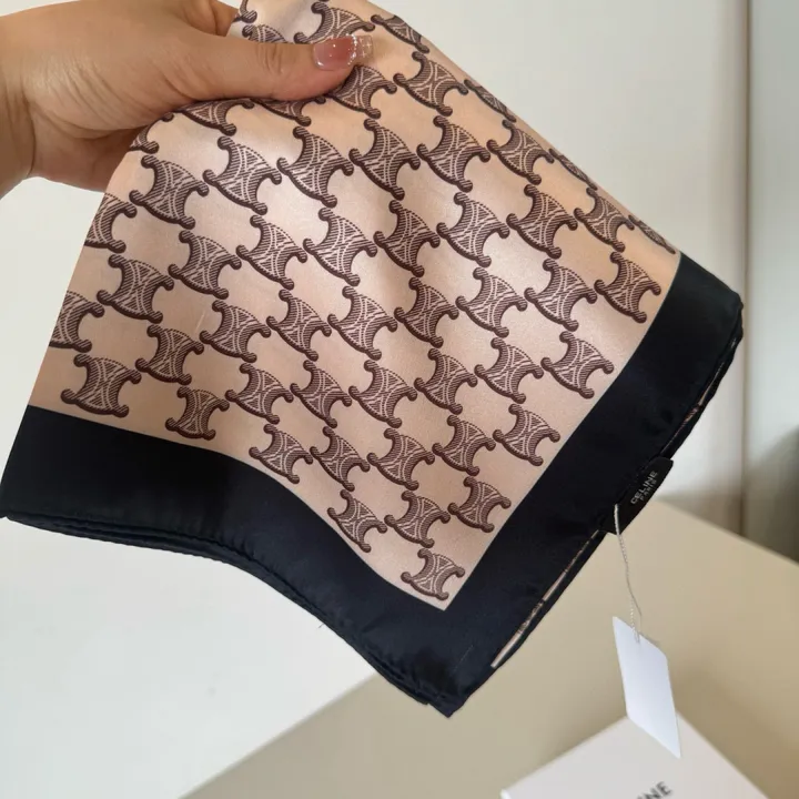 スーパーコピー セリーヌ マフラー