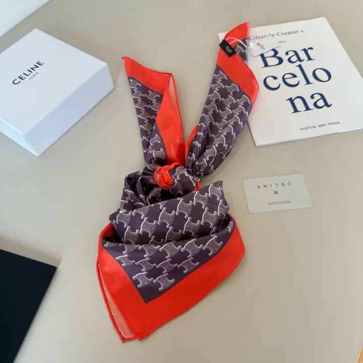 スーパーコピー セリーヌ マフラー