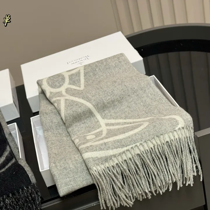 スーパーコピー ヴィヴィアン・ウエストウッド マフラー