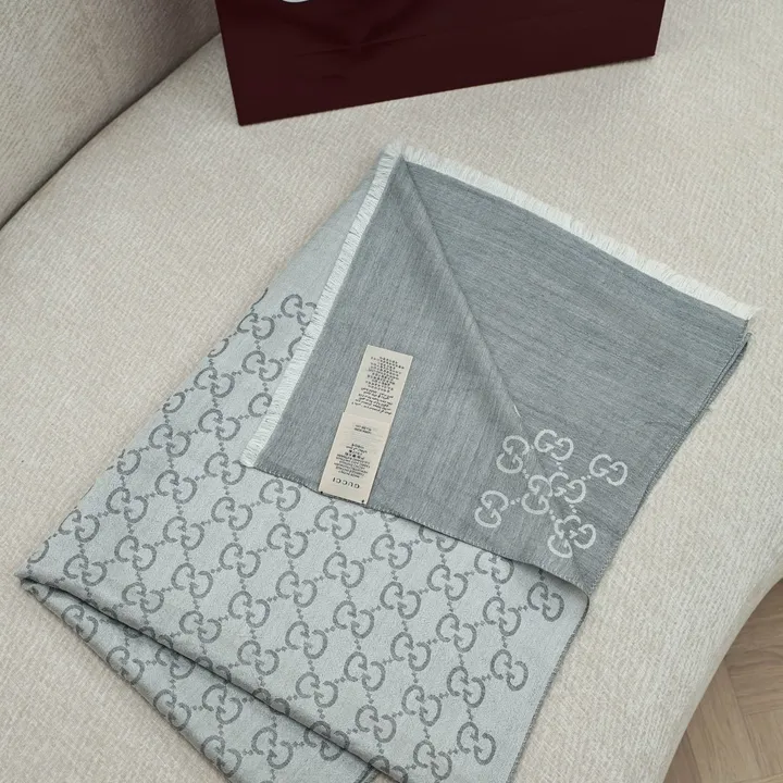 スーパーコピー グッチ マフラー