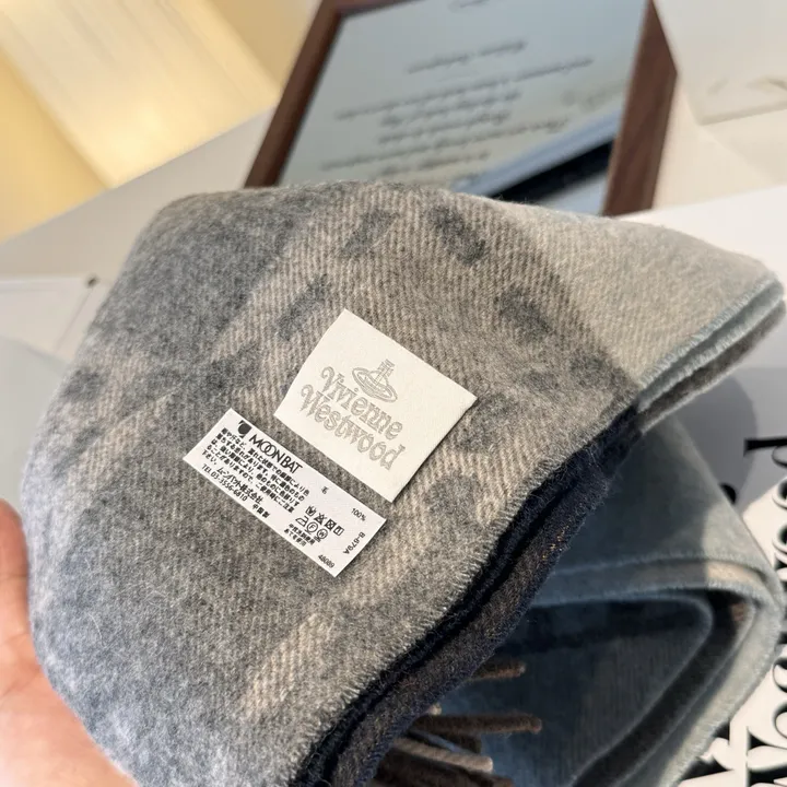 スーパーコピー ヴィヴィアン・ウエストウッド マフラー