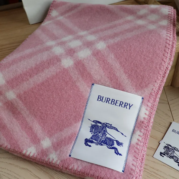 スーパーコピー バーバリー ス マフラー