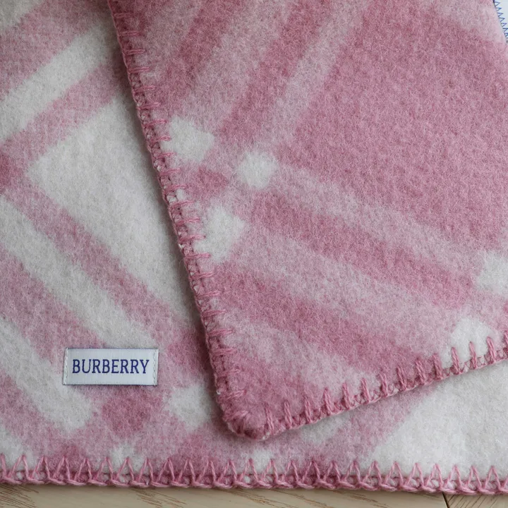 スーパーコピー バーバリー ス マフラー