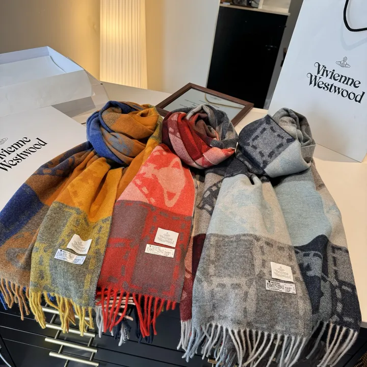 スーパーコピー ヴィヴィアン・ウエストウッド マフラー