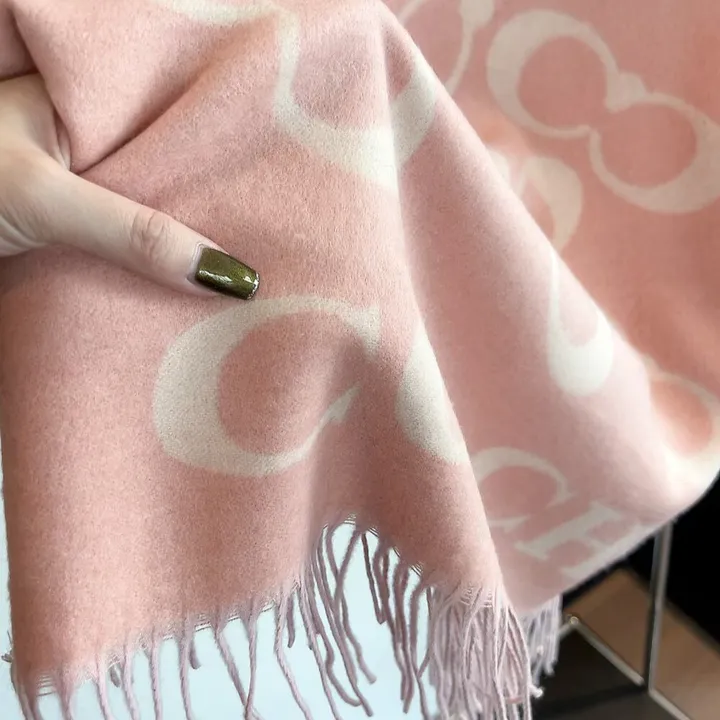 スーパーコピー コーチ マフラー