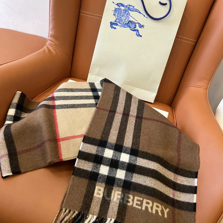 スーパーコピー バーバリー ス マフラー