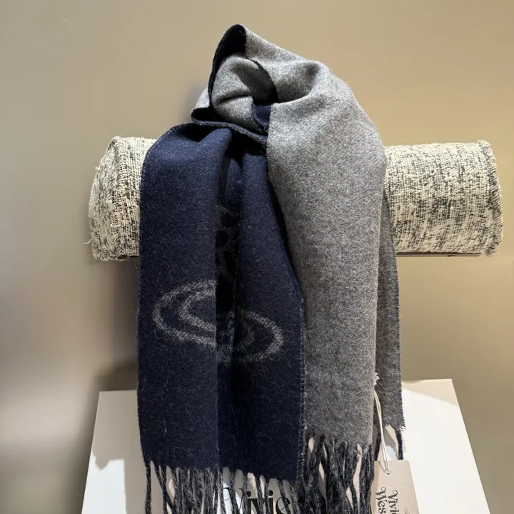 スーパーコピー ヴィヴィアン・ウエストウッド マフラー