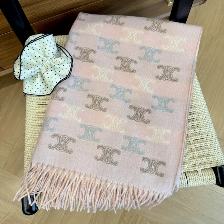 スーパーコピー セリーヌ マフラー