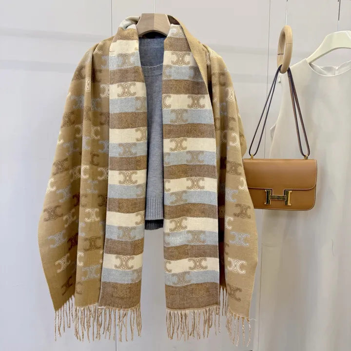 スーパーコピー セリーヌ マフラー