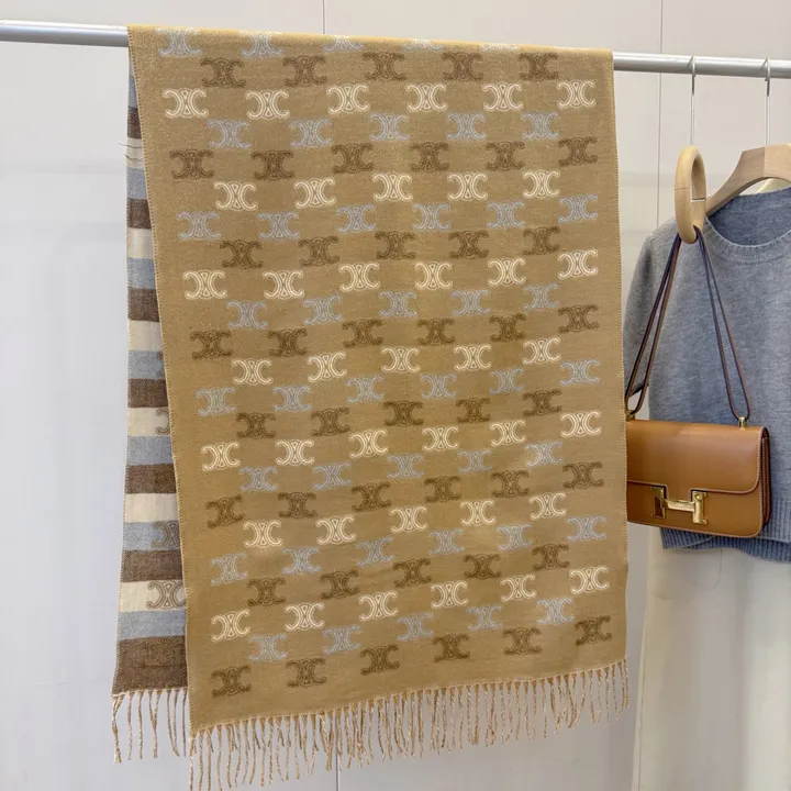 スーパーコピー セリーヌ マフラー