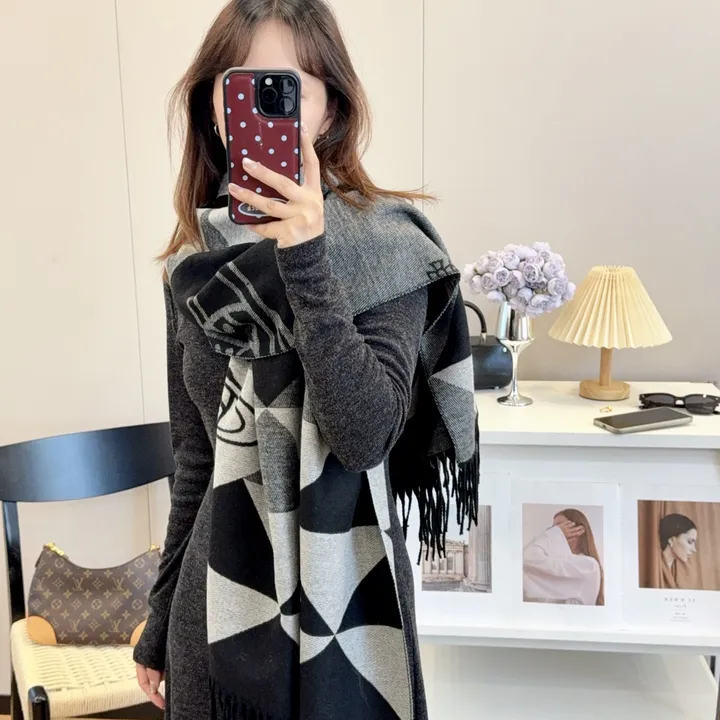 スーパーコピー クロムハーツ マフラー