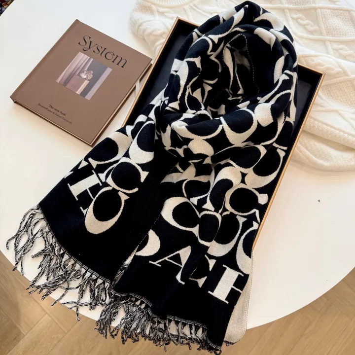 スーパーコピー コーチ マフラー