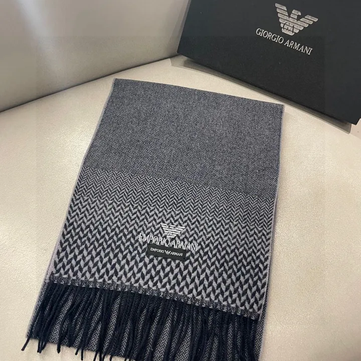 スーパーコピー フェンディ マフラー