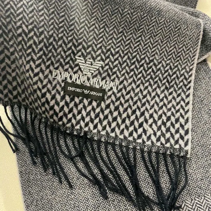 スーパーコピー アルマーニ マフラー