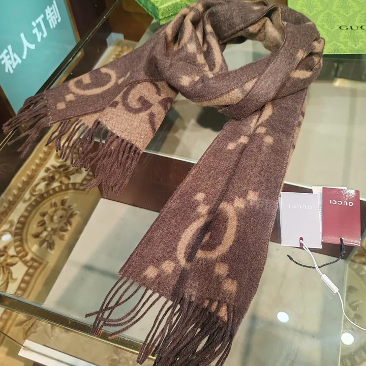 スーパーコピー グッチ マフラー