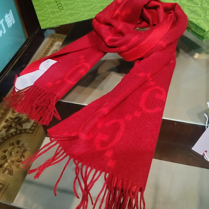 スーパーコピー グッチ マフラー